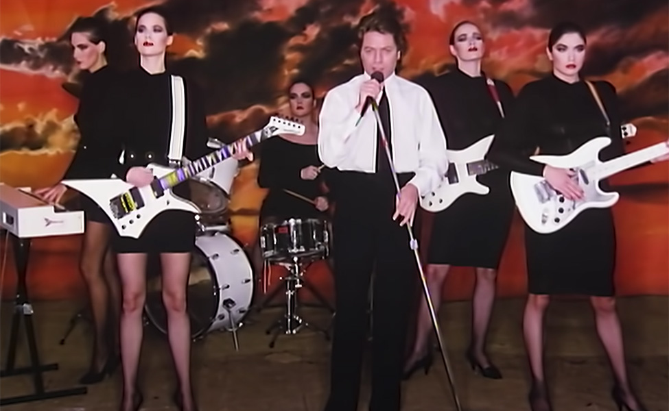 robert-palmer-girls.jpg